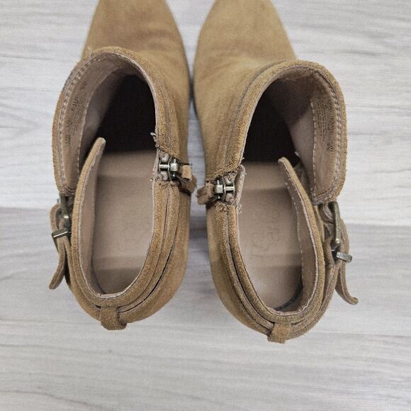 Franco Sarto Womens Brown Suede Chunky Boots Size 8 Booties Buckles Heel - Picture 9 of 10